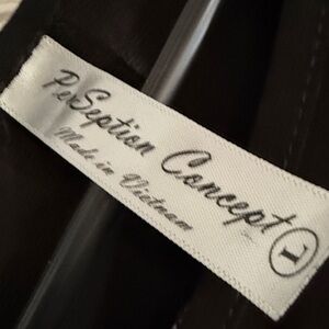 PerSeption Concept Black and White Label Detail